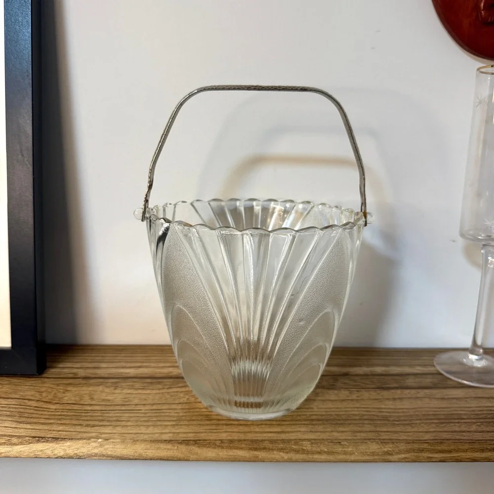 Vintage Brockway Glass Noveau Champange Ice Bucket MCM hosting bar shell regency